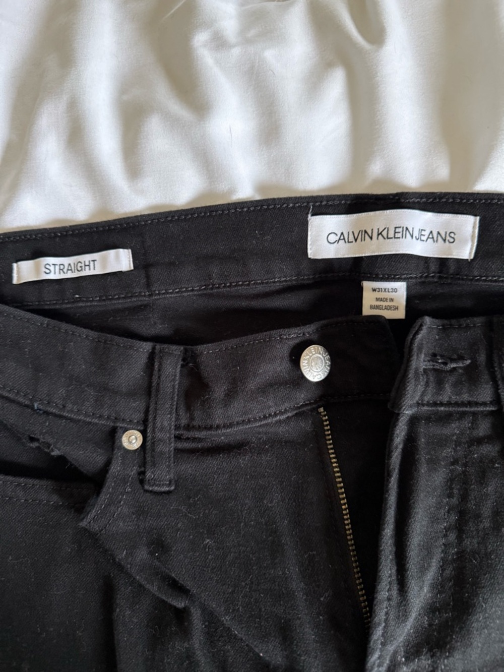 Calvin Klein Jeans Black Straight-Leg Denim 31x30